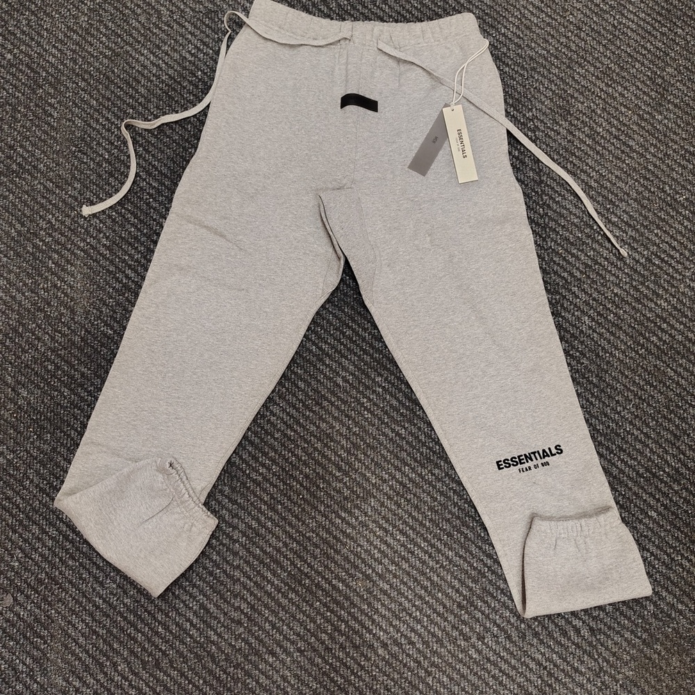 essentials pants - Picture 7 of 7